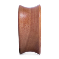 Plug / Gauge d'oreille en bois de Saba en forme de cœur