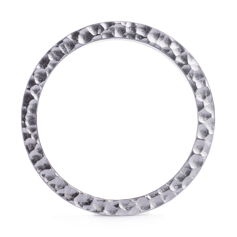Tunnel d'oreille en acier inoxydable martelé argenté à visser