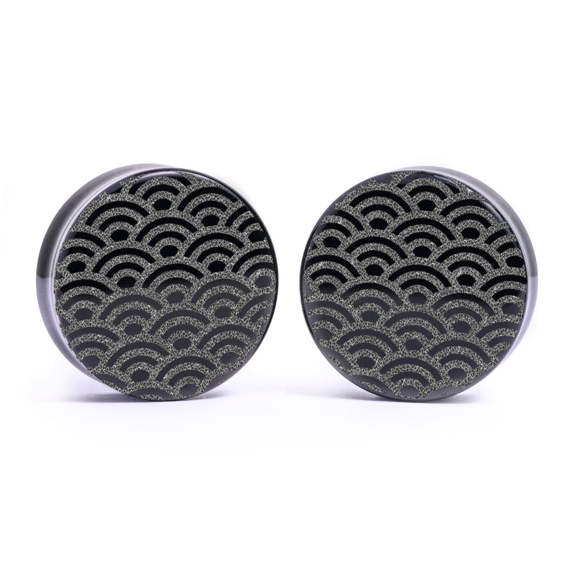 Seigaiha Muster Plug / Gauge - Schwarzes Glas | Doppelaufgeweitet mit flachem Gesicht